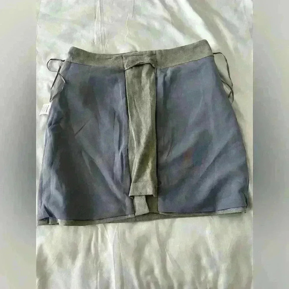 Runaway Faux Suede Mini Jackie Skirt Size 4 - Picture 14 of 14